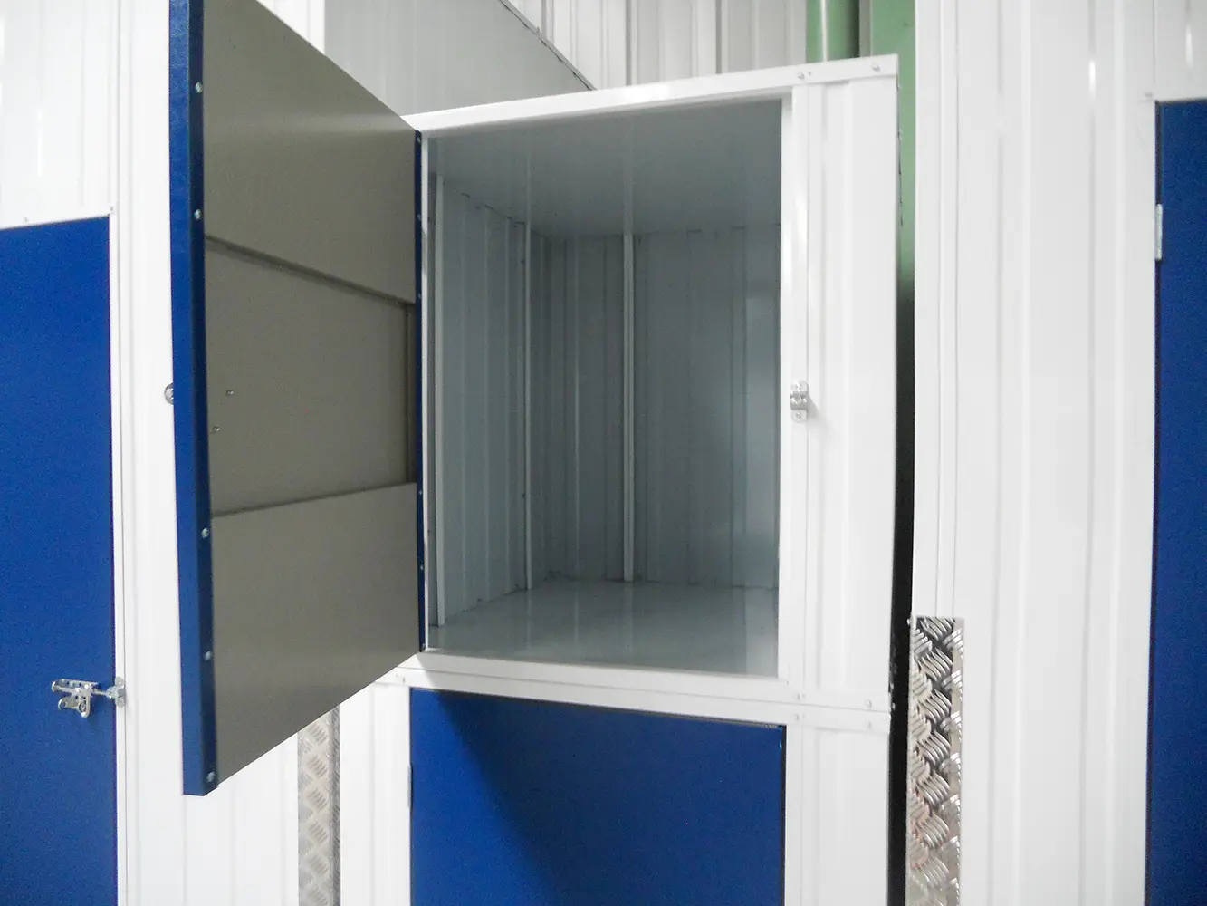 Pandora Self Storage Locker Unit